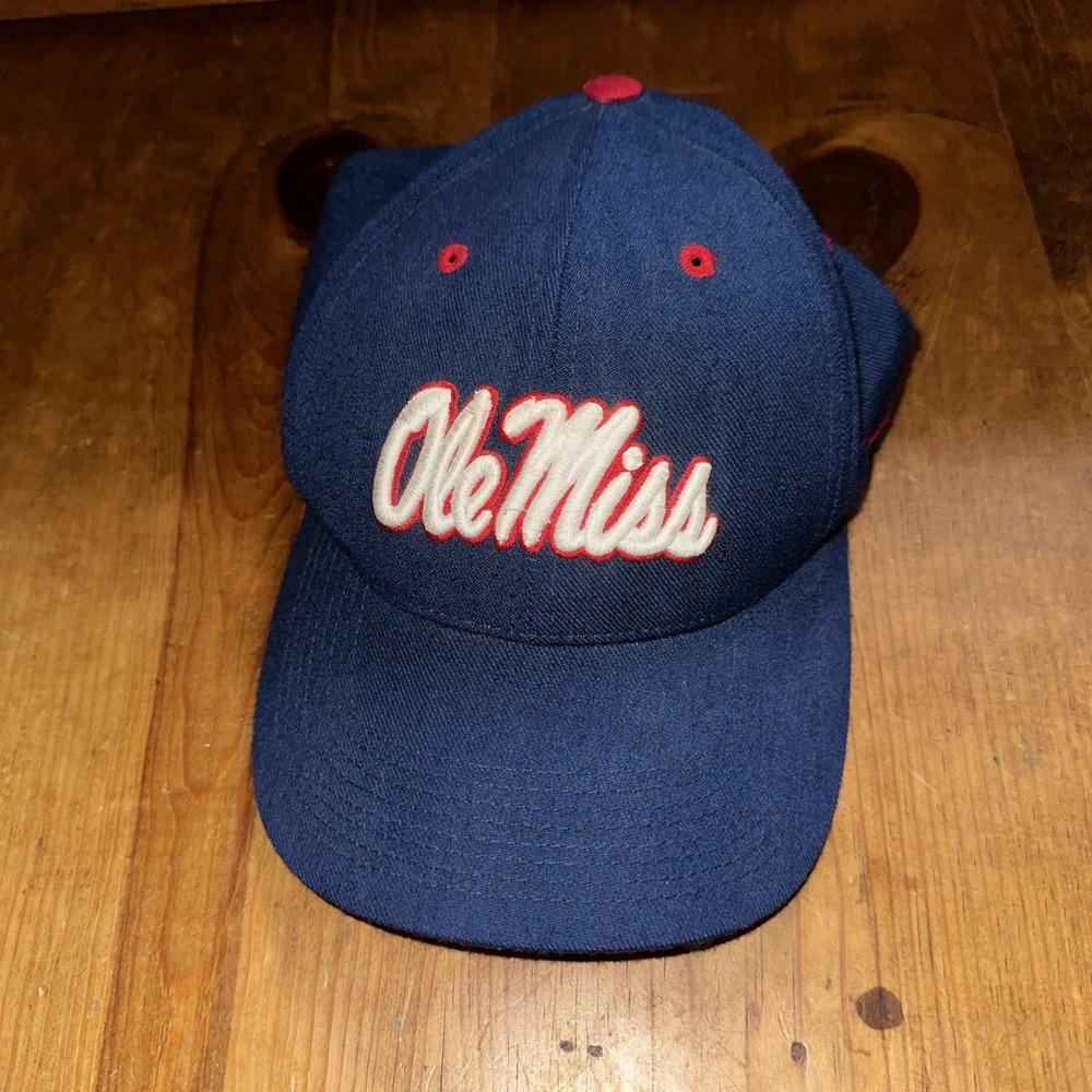 Nike Team Ole Miss Rebels 100% WOOL Navy Blue Hat Adjustable Baseball